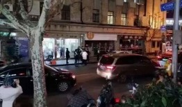 邢台八中街下雨最新爆料,最新现场实况曝光！”