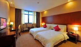 新疆酒店爆料事件最新,揭露行业隐秘面纱，真相背后引关注